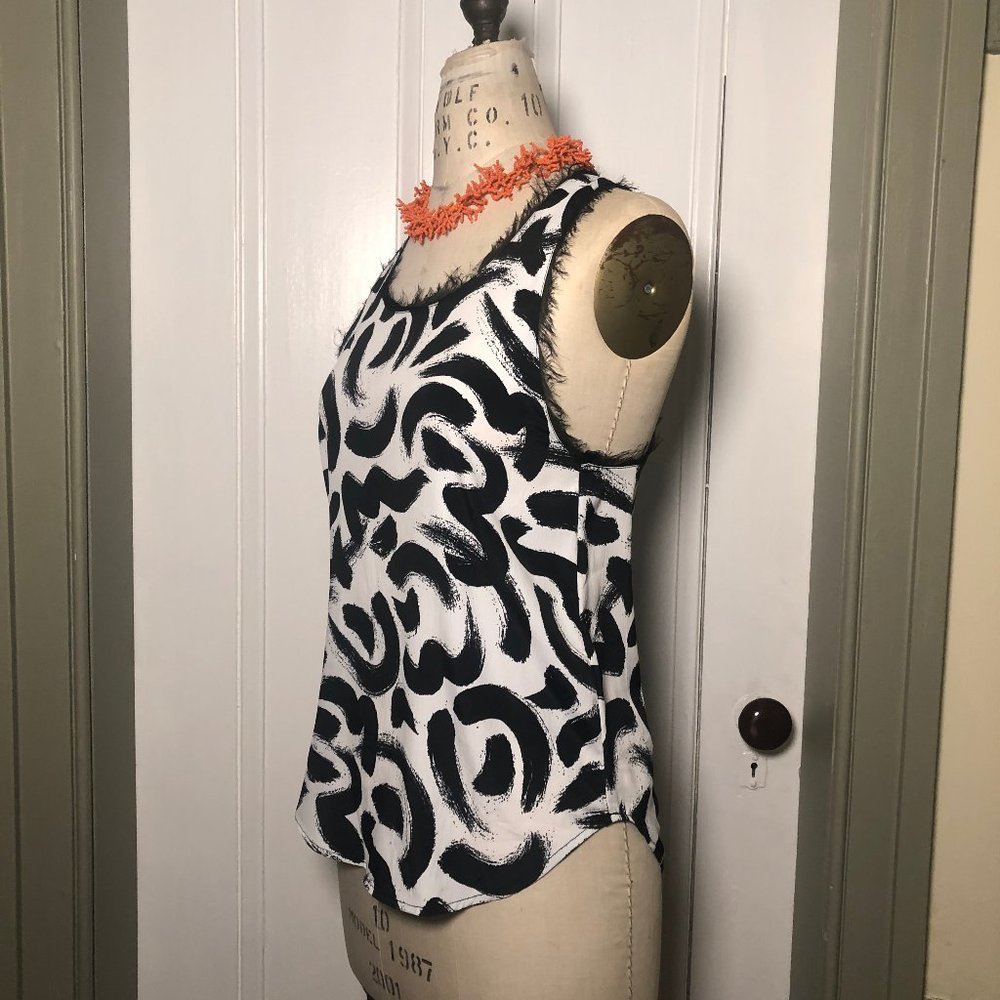 H&M Racer Back Tank Top - Picture 2 of 6